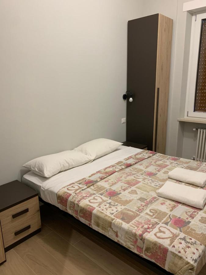 Gramsci 2 Rooms ボローニャ エクステリア 写真